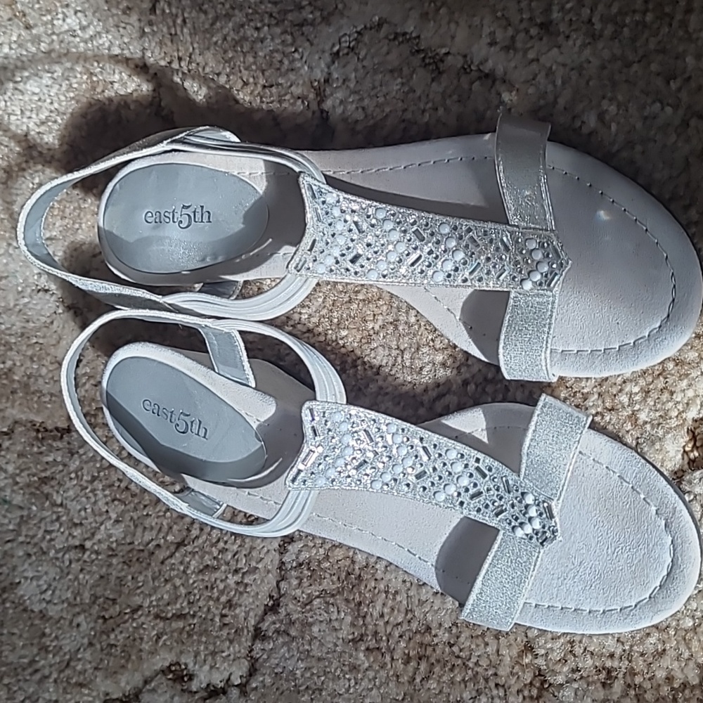 East 5th Wedge dress shoe